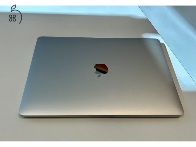 Karcmentes MacBook Pro 13 2016 Silver 256Gb