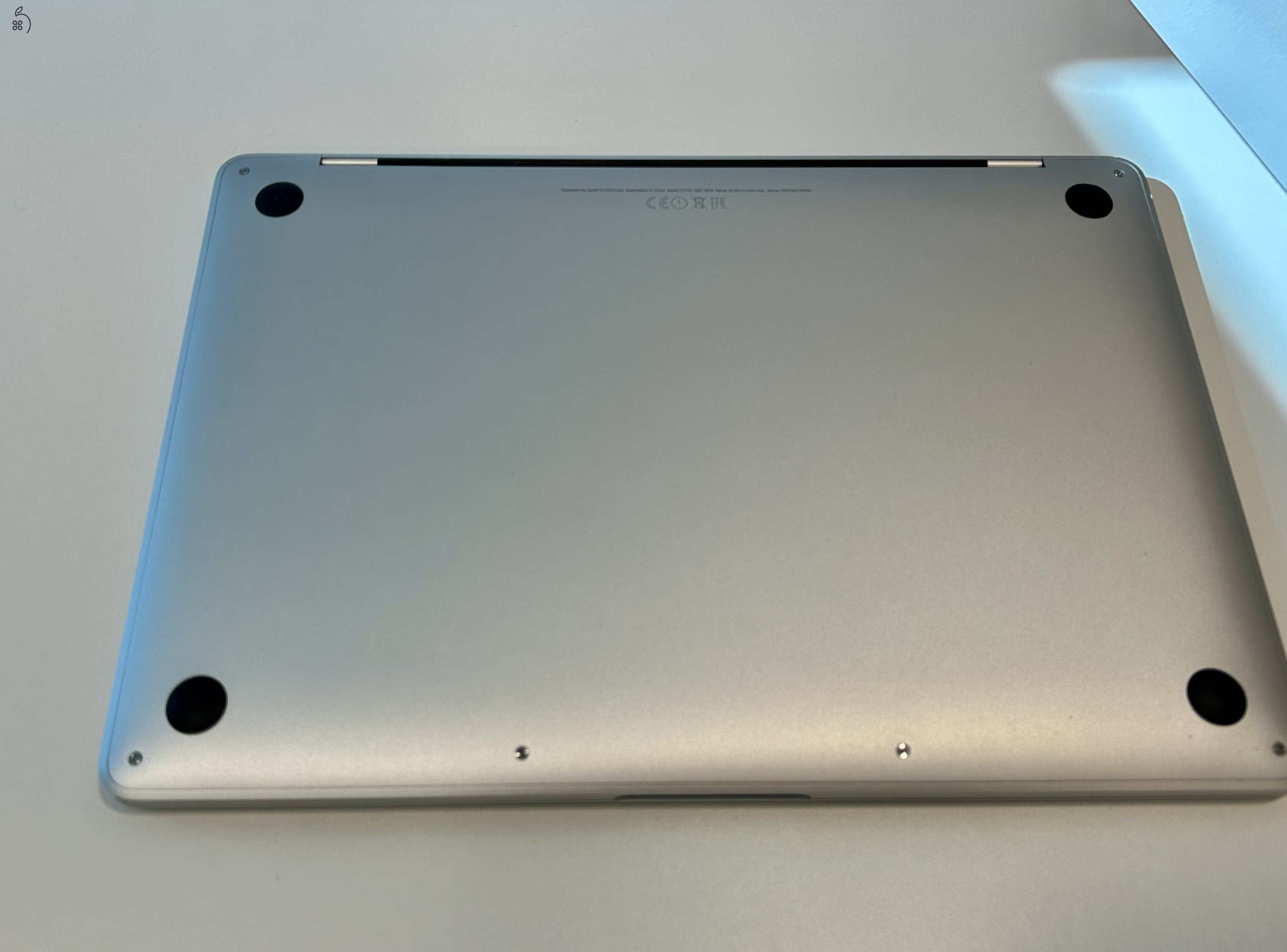 Karcmentes MacBook Pro 13 2016 Silver 256Gb