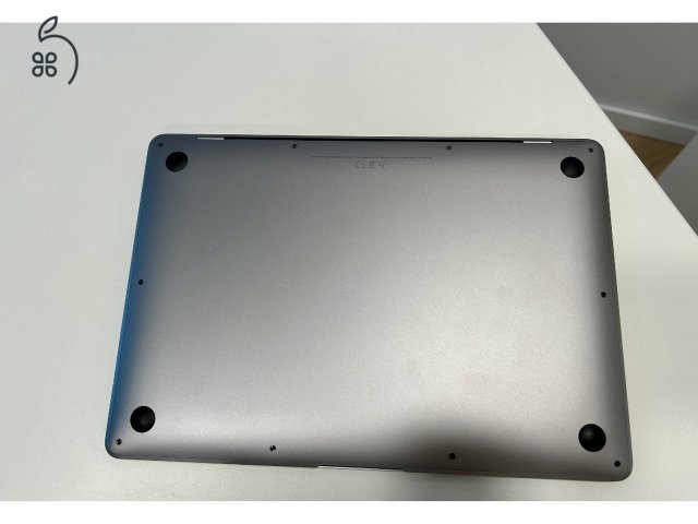 Szép! MacBook Air 256Gb Space Grey 2018