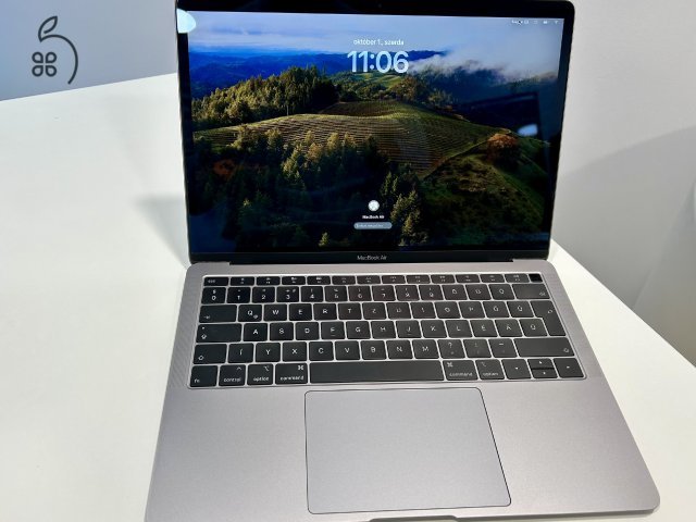 Szép! MacBook Air 256Gb Space Grey 2018