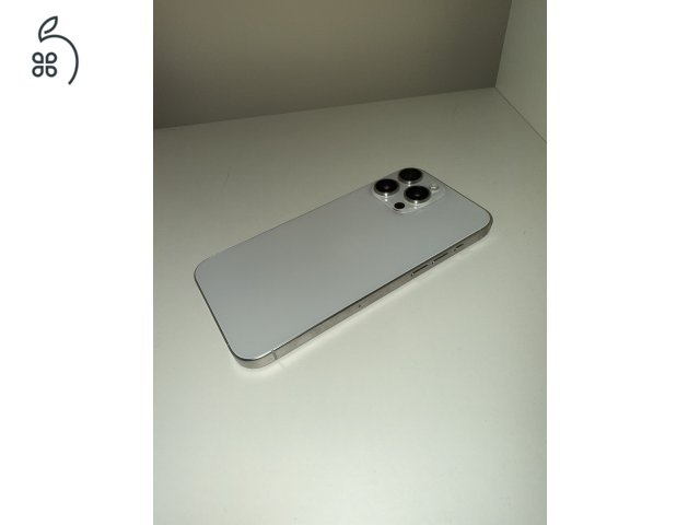 TARTOZÉKOKKAL ÚJSZERŰ iPhone 15 Pro Max 256gb