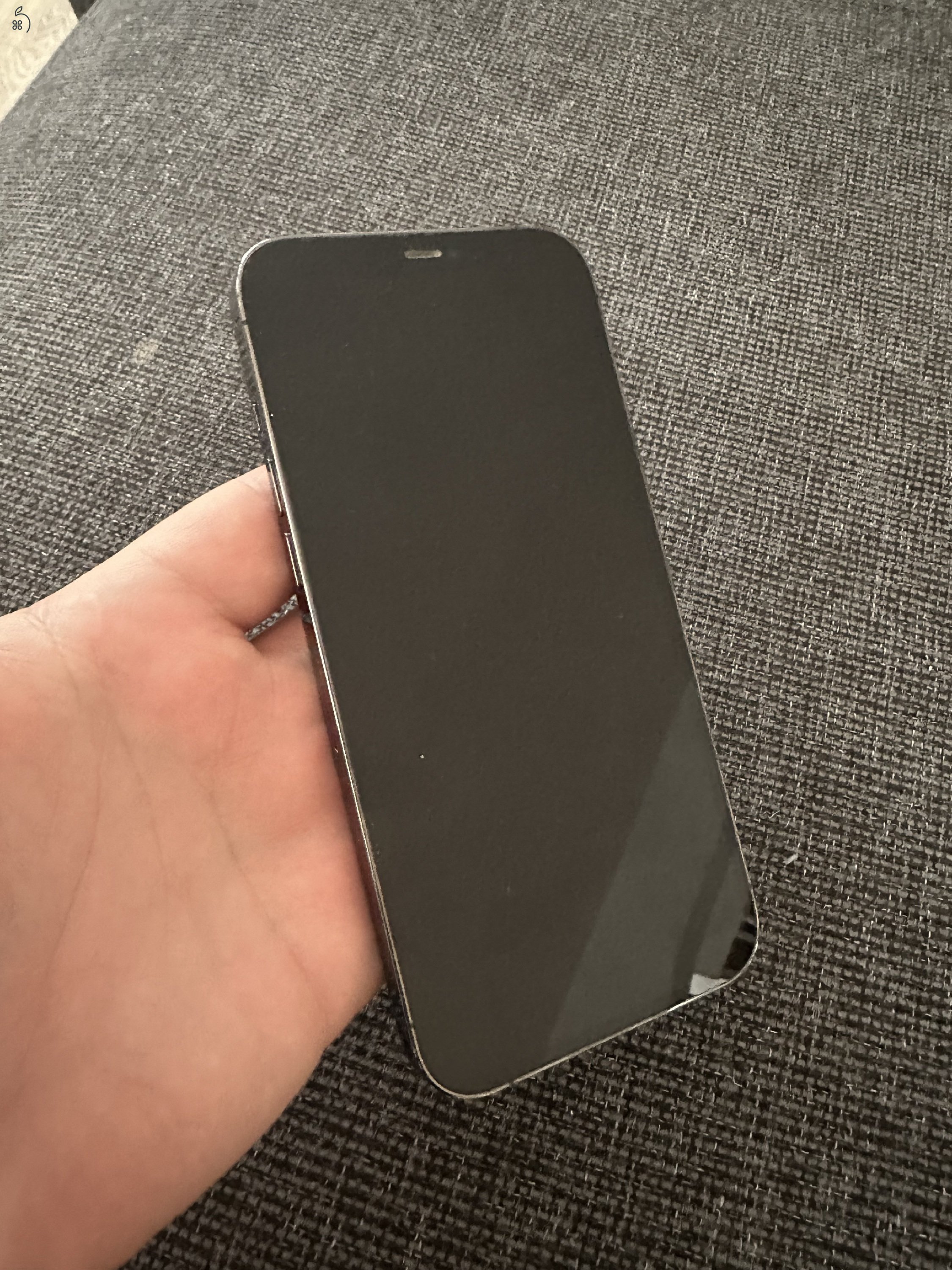 Eladó iPhone 12 Pro Max – 256 GB – Karcmentes, szép állapotban