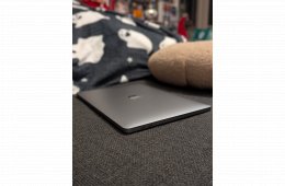 MacBook Pro M1 96% akku, magyar