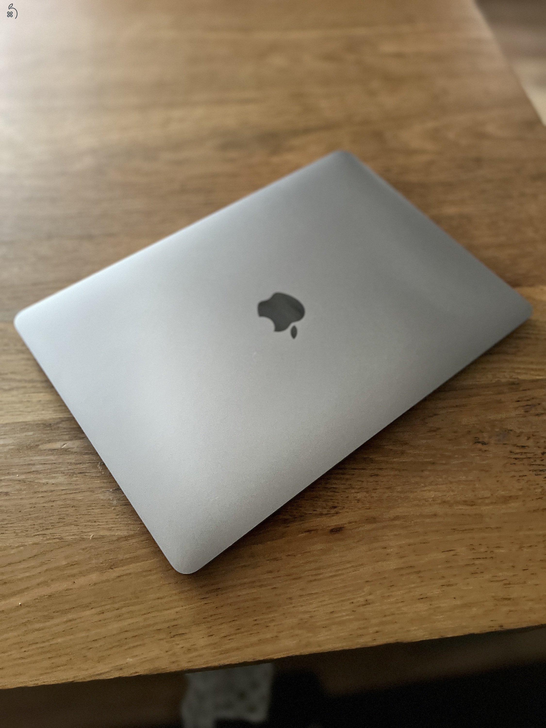 Macbook Air M1 10/10 16GB 1T max konfiguráció