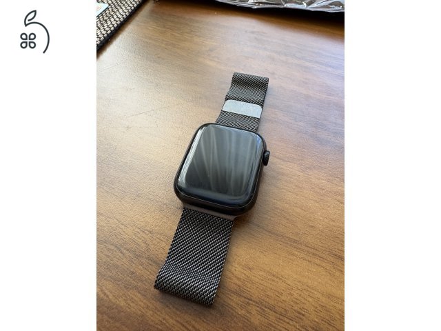 Apple Watch Series 9 - milánói/milanese szíjjal
