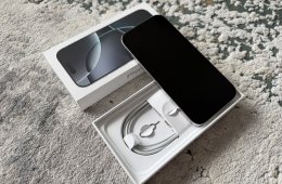 iPhone 16 Pro 256 GB – Fehér Titán – Újszerű állapot, még 2 év jótállás