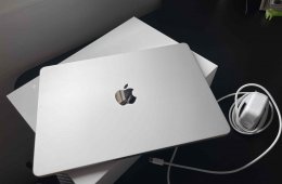 MacBook Air 13