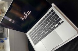 MacBook Air 13