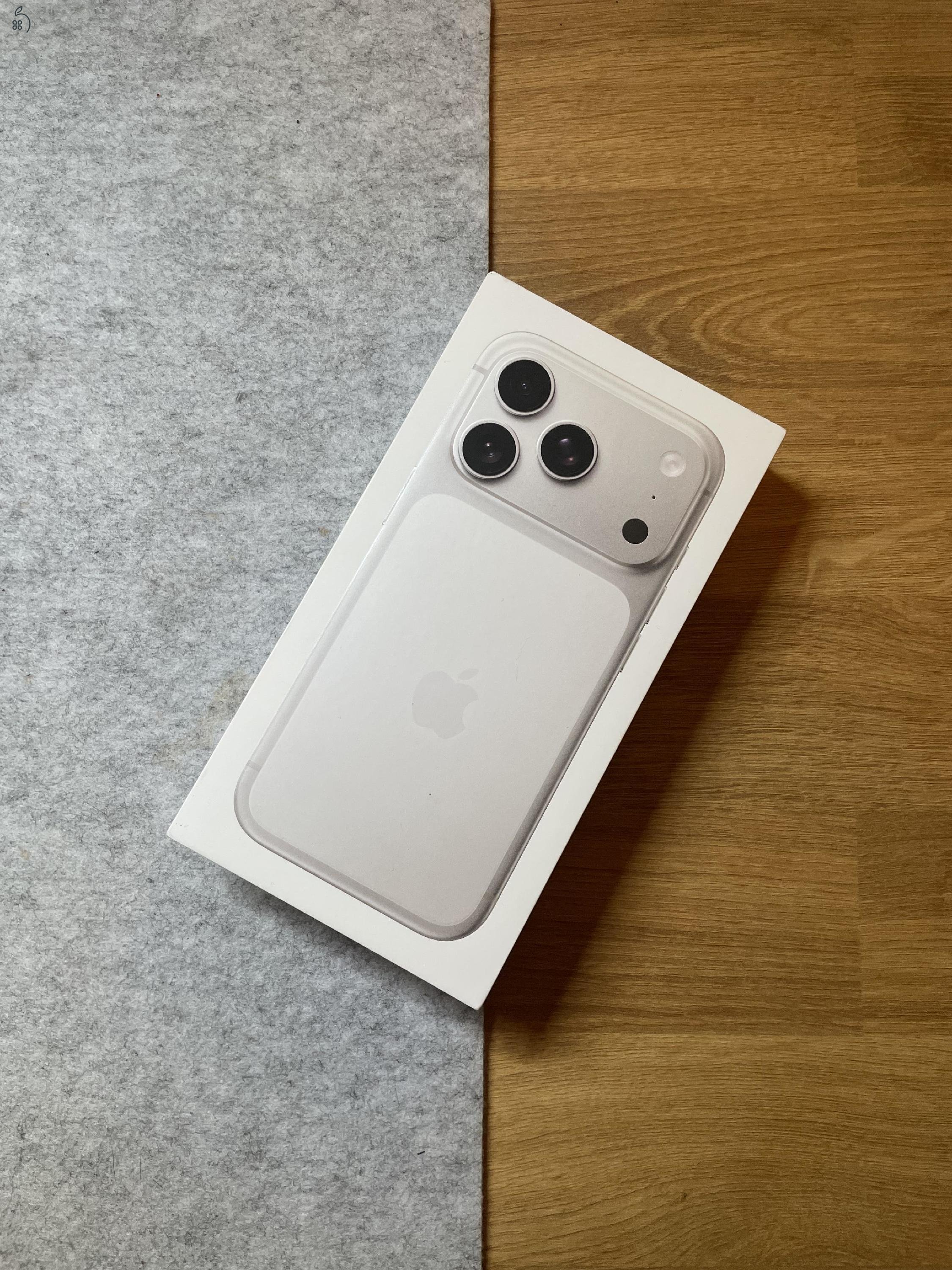 iPhone 17 Pro - 256GB - Silver - eSIM - bontatlan