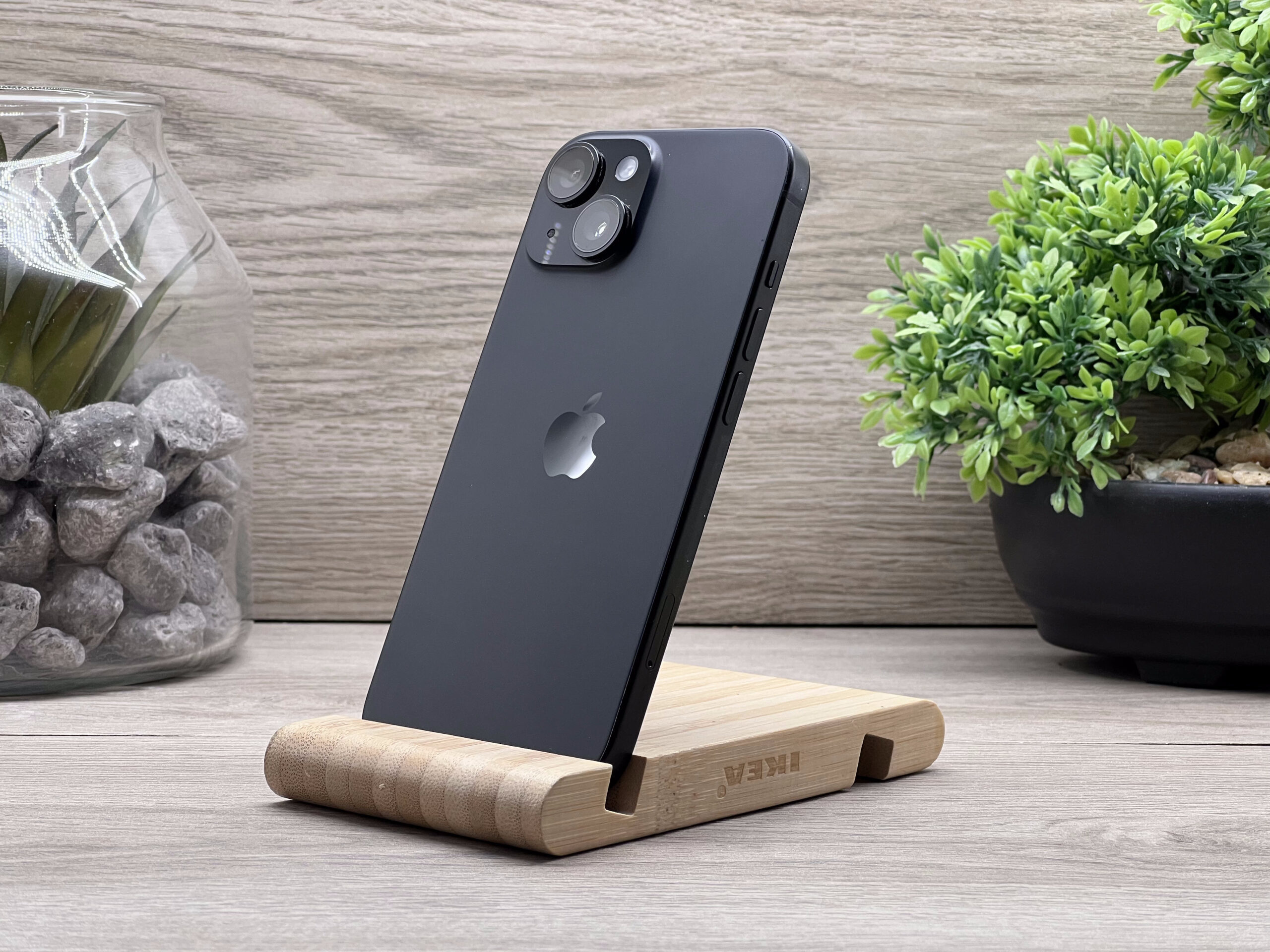 iPhone 15 Black 256GB 2 ÉV Garanciával Számlával 100% Akksi