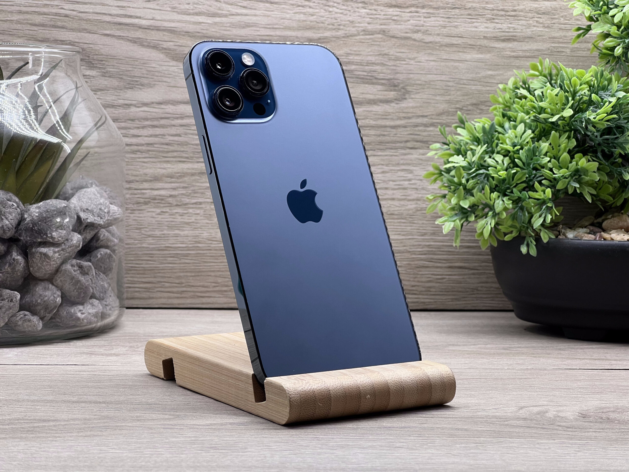 Hibátlan iPhone 12 Pro Max Pacific Blue 128GB 2 ÉV Garanciával Számlával