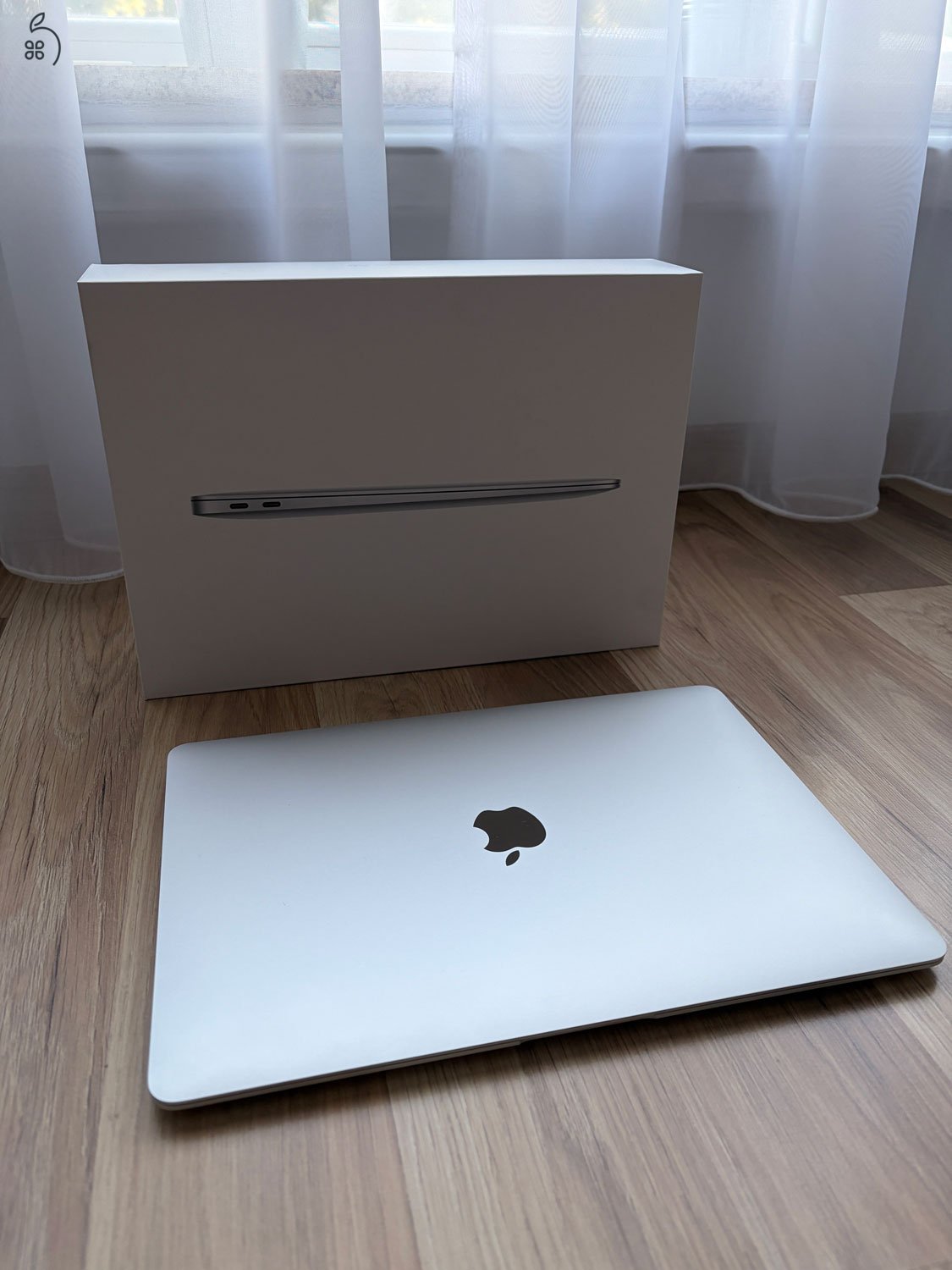 Apple Macbook Air M1 (2021) karc és hibamentes laptop