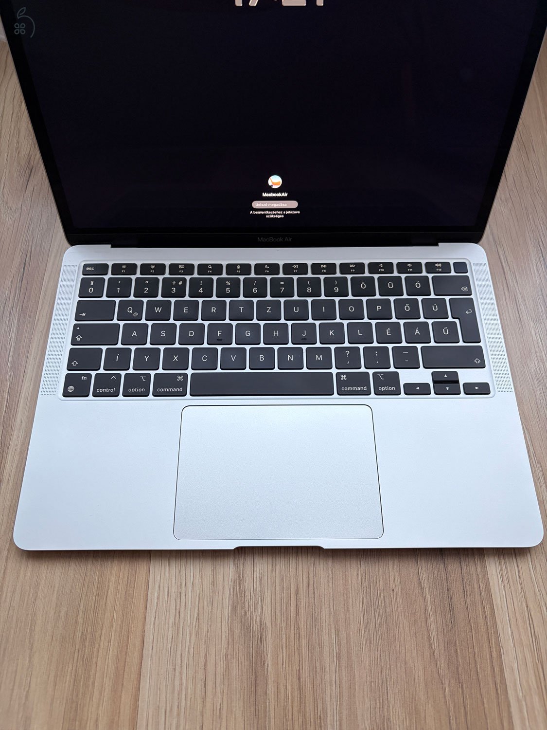 Apple Macbook Air M1 (2021) karc és hibamentes laptop