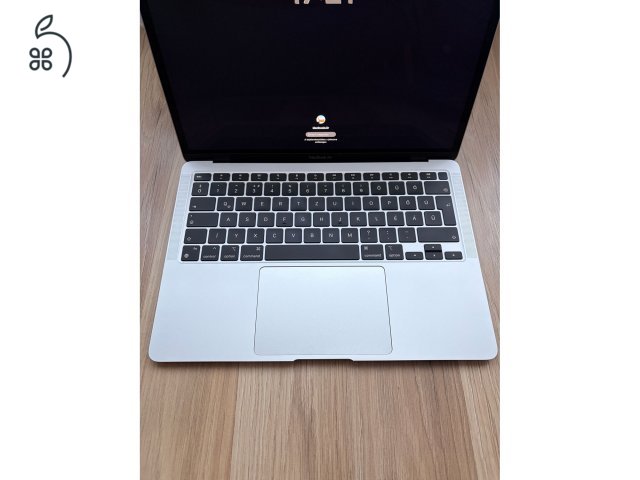 Apple Macbook Air M1 (2021) karc és hibamentes laptop