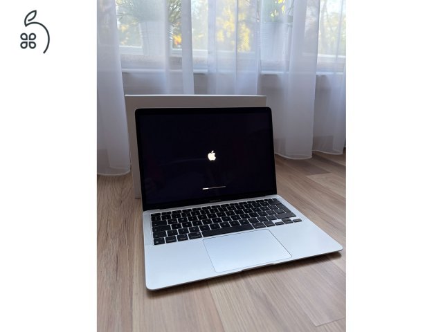 Apple Macbook Air M1 (2021) karc és hibamentes laptop
