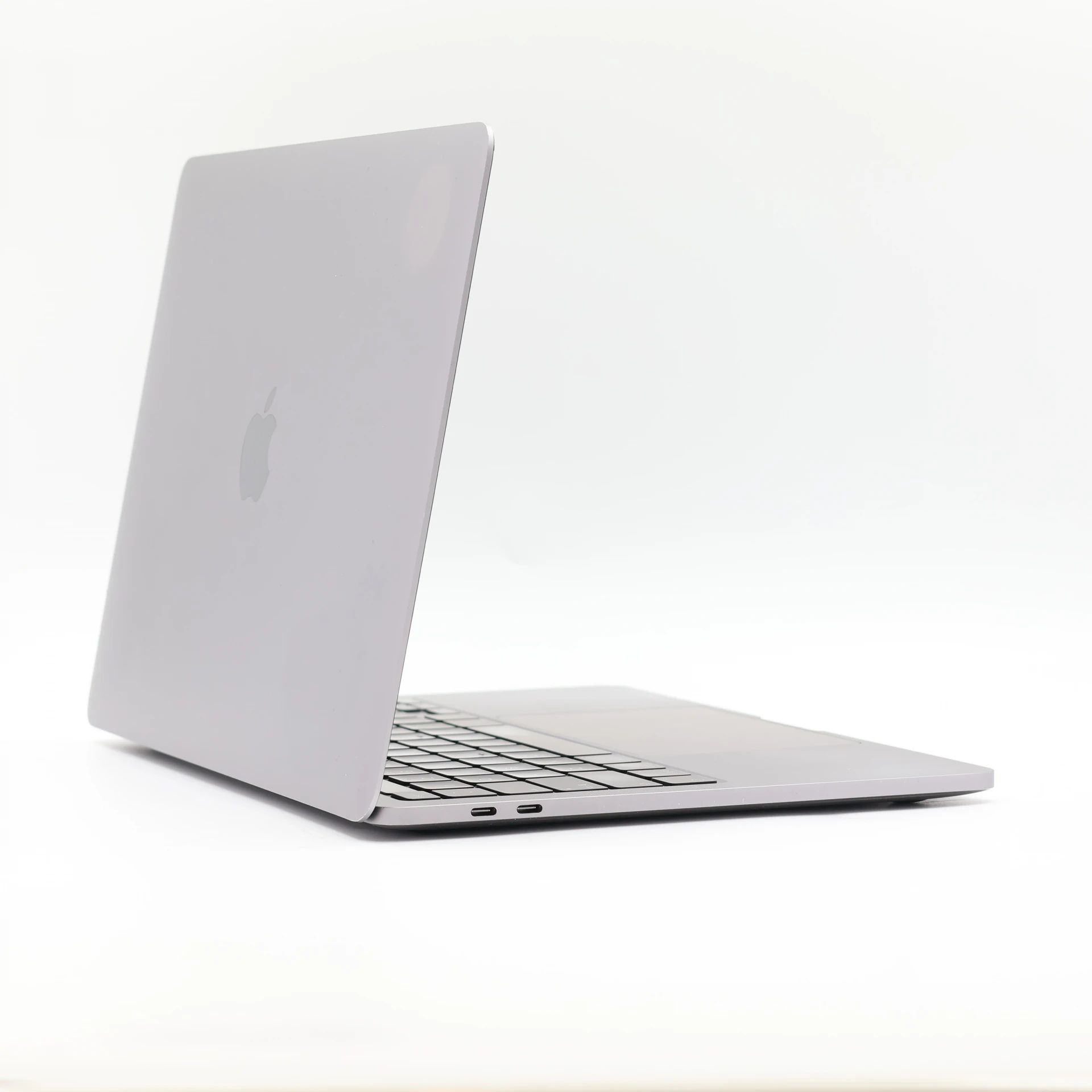 1 év garanciával! Felújított Apple Macbook PRO M1 2020 512 GB Space Gray