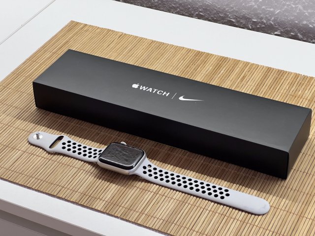 Apple Watch S6 Silver 44mm 2 ÉV Garanciával Számlával