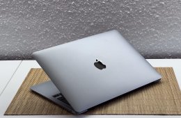 Hibátlan MacBook Air M1 2020 13”256GB 8GB 2 ÉV Garanciával Számlával