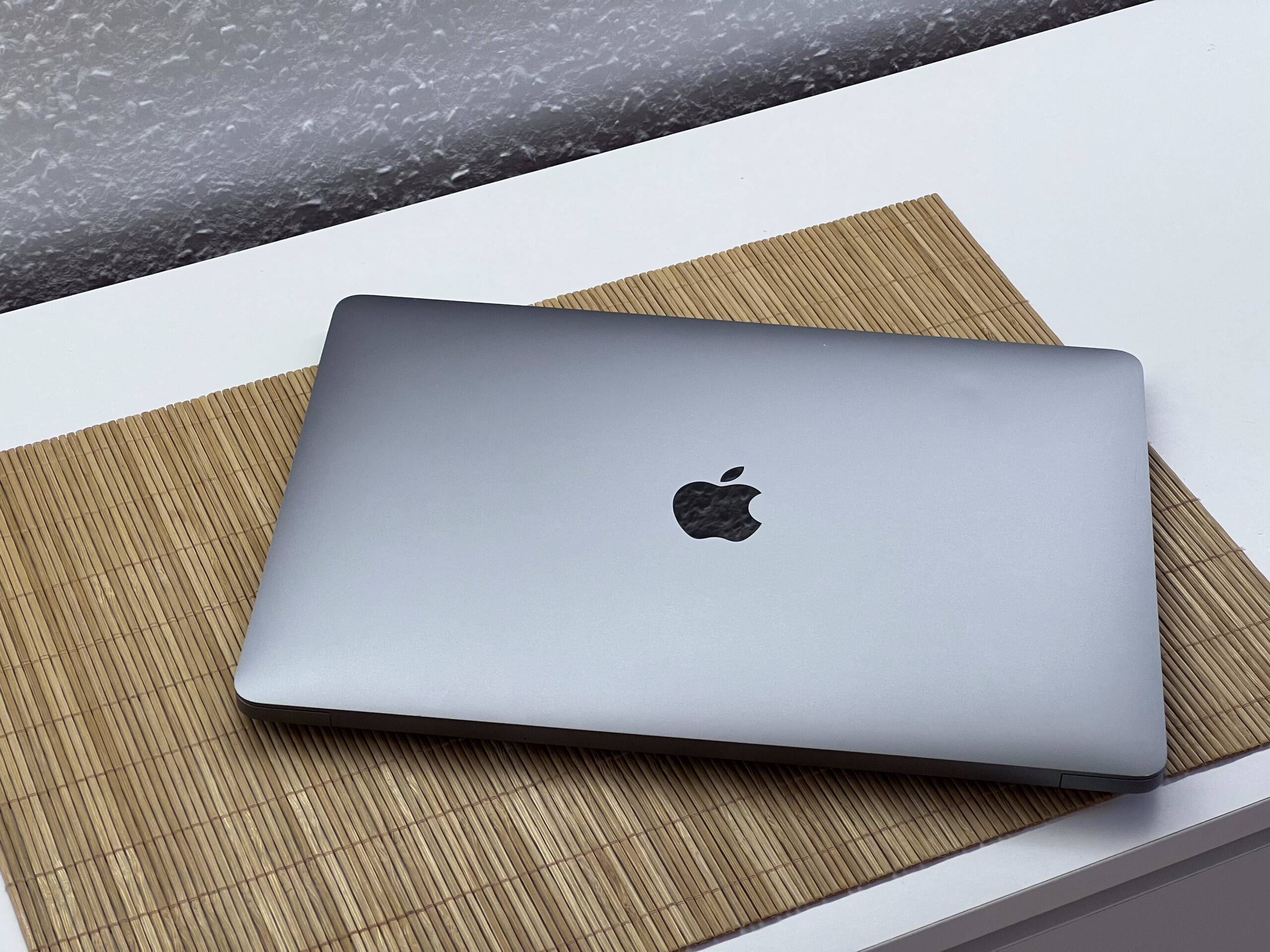 Hibátlan MacBook Air M1 2020 13”256GB 8GB 2 ÉV Garanciával Számlával