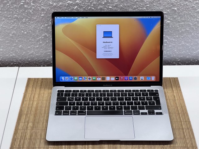 Hibátlan MacBook Air M1 2020 13”256GB 8GB 2 ÉV Garanciával Számlával