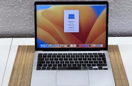 Hibátlan MacBook Air M1 2020 13”256GB 8GB 2 ÉV Garanciával Számlával