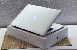Hibátlan MacBook Pro 2015 Silver  i5 13” 256GB 2 ÉV Garanciával Számlával