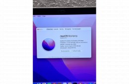 Hibátlan MacBook Pro 2015 Silver  i5 13” 256GB 2 ÉV Garanciával Számlával