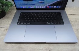 Apple MacBook Pro 16 (2021, M1 Pro) – Liquid Retina XDR, ProMotion 120 Hz – 32 GB RAM / 512 GB SSD – Használt, karcmentes (USA bill.) – 86% akku (209 ciklus) – 3 hónap garancia