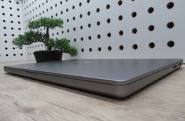 Apple MacBook Pro 16 (2021, M1 Pro) – Liquid Retina XDR, ProMotion 120 Hz – 32 GB RAM / 512 GB SSD – Használt, karcmentes (USA bill.) – 86% akku (209 ciklus) – 3 hónap garancia