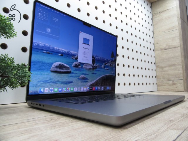 Apple MacBook Pro 16 (2021, M1 Max) – Liquid Retina XDR, 120 Hz ProMotion, 32-magos GPU – 32 GB / 500 GB – Használt, karcmentes – 43 ciklus – 3 hónap garancia - USA bill