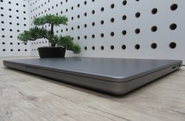 Apple MacBook Pro 16 (2021, M1 Max) – Liquid Retina XDR, 120 Hz ProMotion, 32-magos GPU – 32 GB / 500 GB – Használt, karcmentes – 43 ciklus – 3 hónap garancia - USA bill