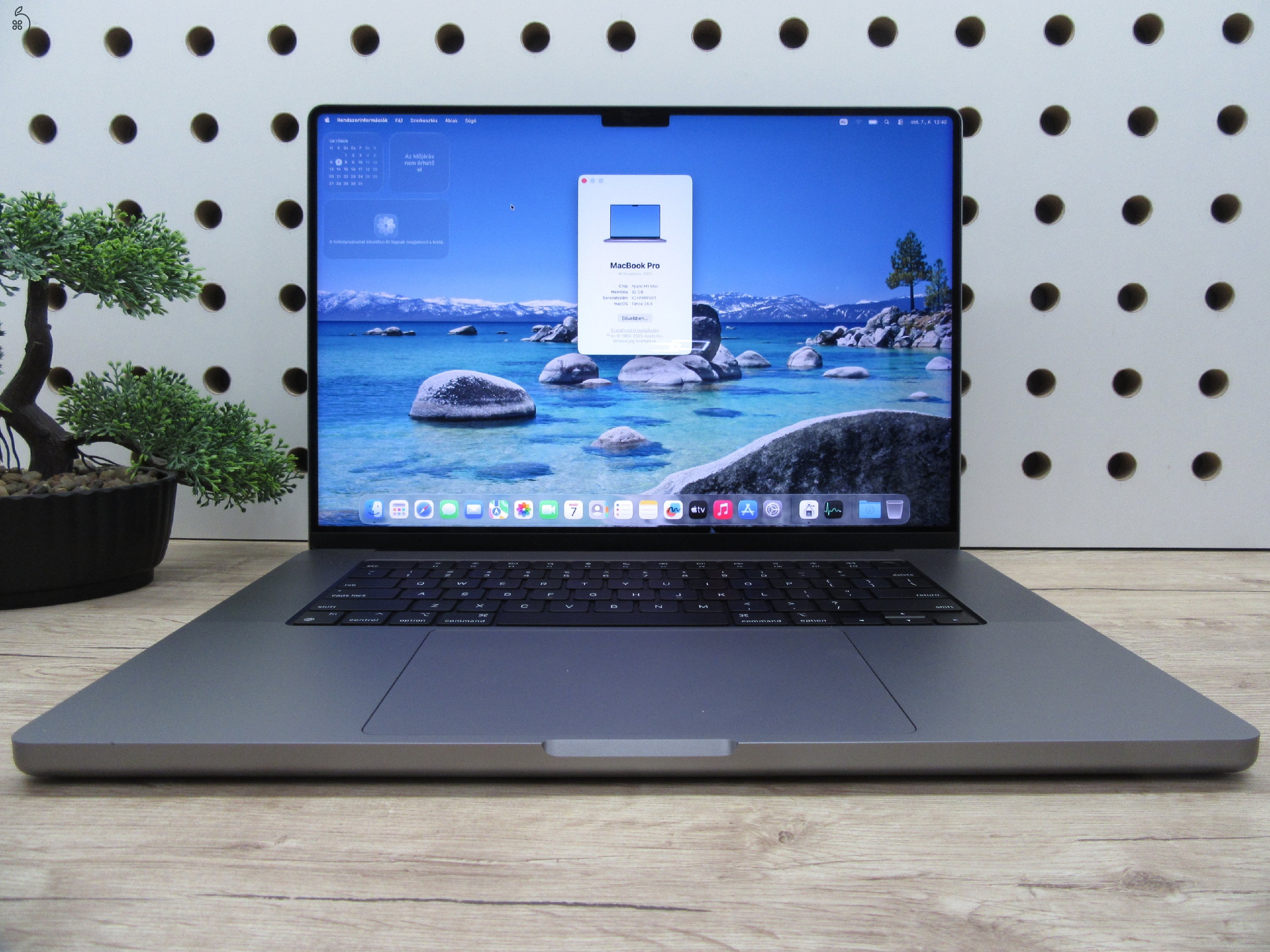 Apple MacBook Pro 16 (2021, M1 Max) – Liquid Retina XDR, 120 Hz ProMotion, 32-magos GPU – 32 GB / 500 GB – Használt, karcmentes – 43 ciklus – 3 hónap garancia - USA bill