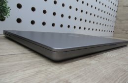 Apple MacBook Pro 16 (2021, M1 Pro) – Liquid Retina XDR, ProMotion 120 Hz – 16 GB RAM / 1 TB SSD – Használt, karcmentes – 94% akku (125 ciklus) – 3 hónap garancia