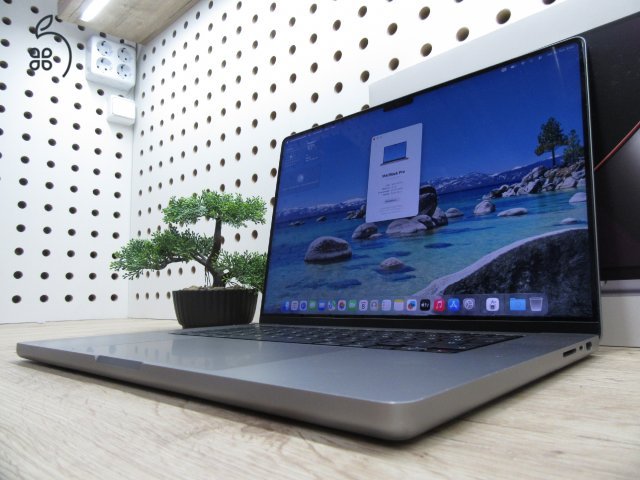 Apple MacBook Pro 16 (2021, M1 Pro) – 16″ XDR, ProMotion 120 Hz, 16 GB / 512 GB – Használt, szép állapot – 82% akku (582 ciklus) – 3 hónap garancia