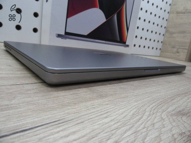 Apple MacBook Pro 16 (2021, M1 Pro) – 16″ XDR, ProMotion 120 Hz, 16 GB / 512 GB – Használt, szép állapot – 82% akku (582 ciklus) – 3 hónap garancia