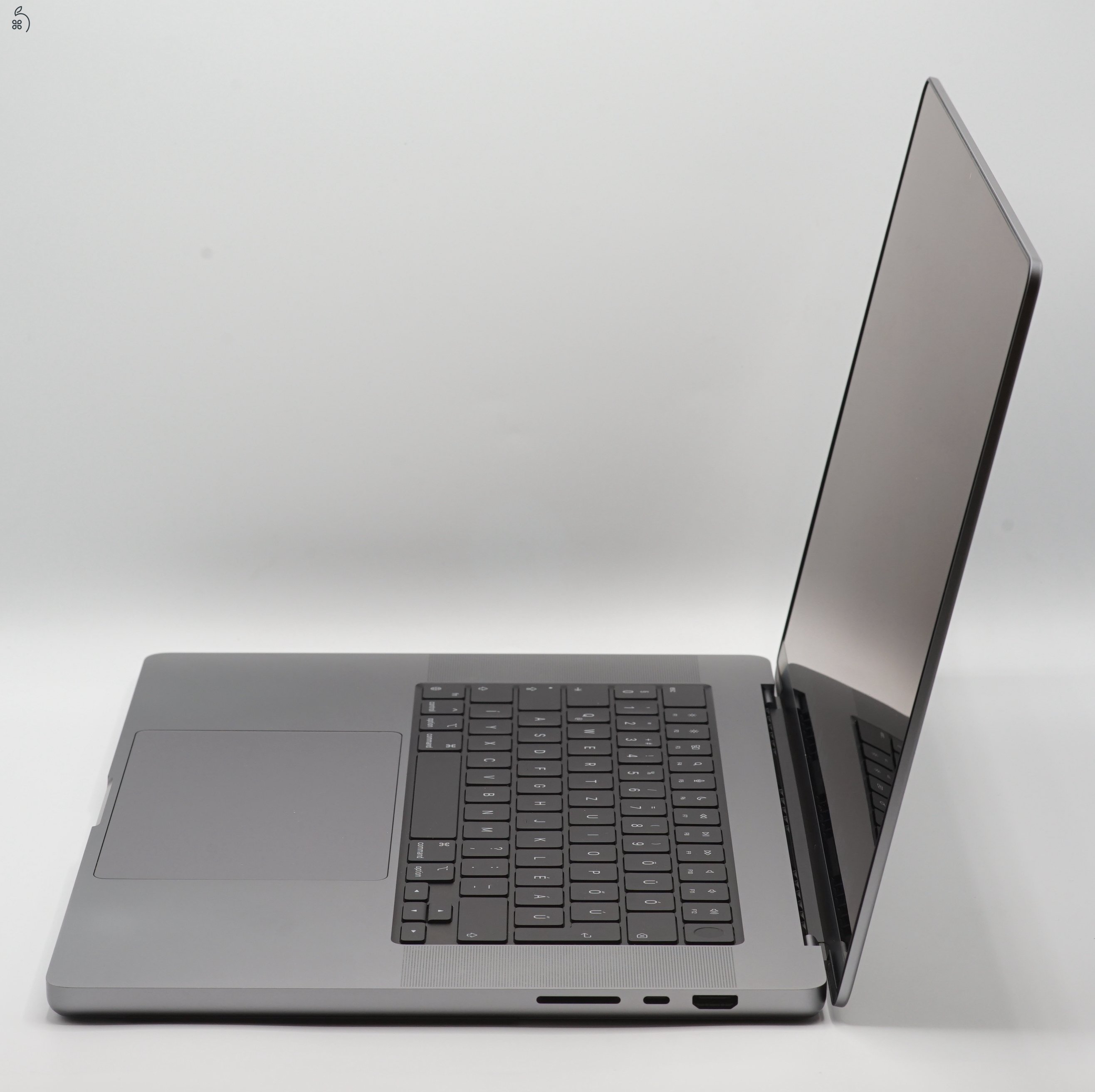 MacBook Pro 16