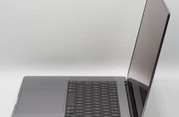 MacBook Pro 16