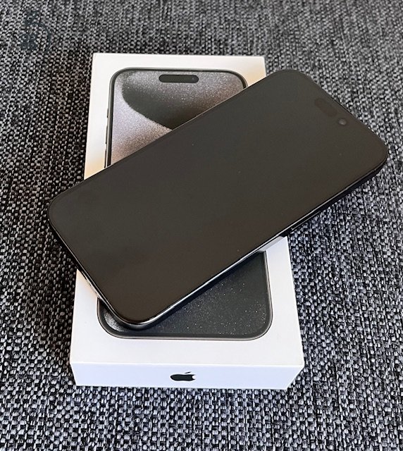 iPhone 15 Pro Black Titanium 256GB
