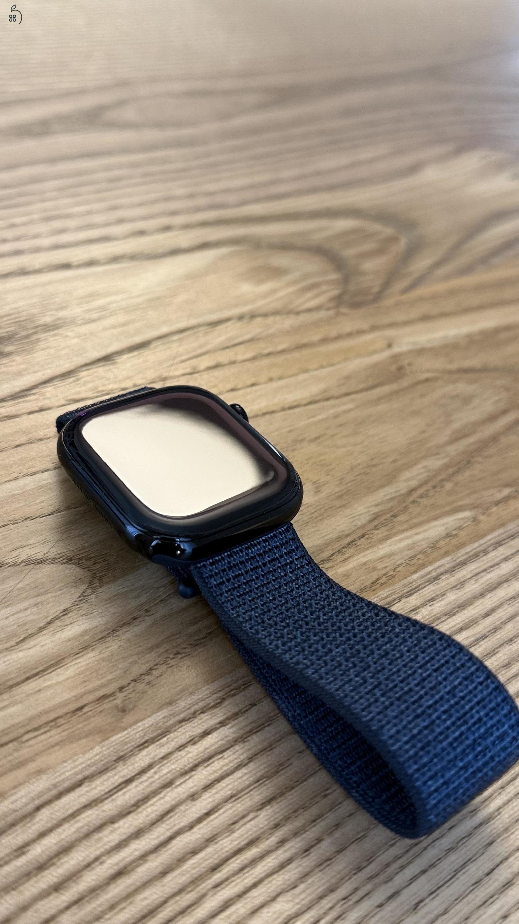 Apple Watch Series 10 – 46mm Jet Black (Cellular) – újszerű, 100% akku, 2 év garancia