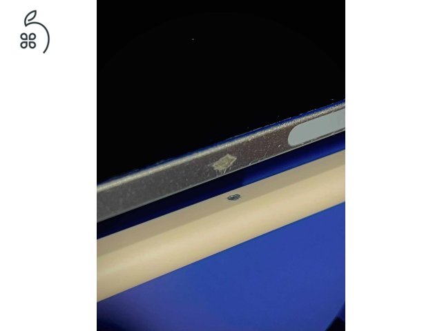 Eladó IPad Air 4, 64GB, Wifi, Sky Blue újszerű állapotban, Pencillel, billentyűzettel.