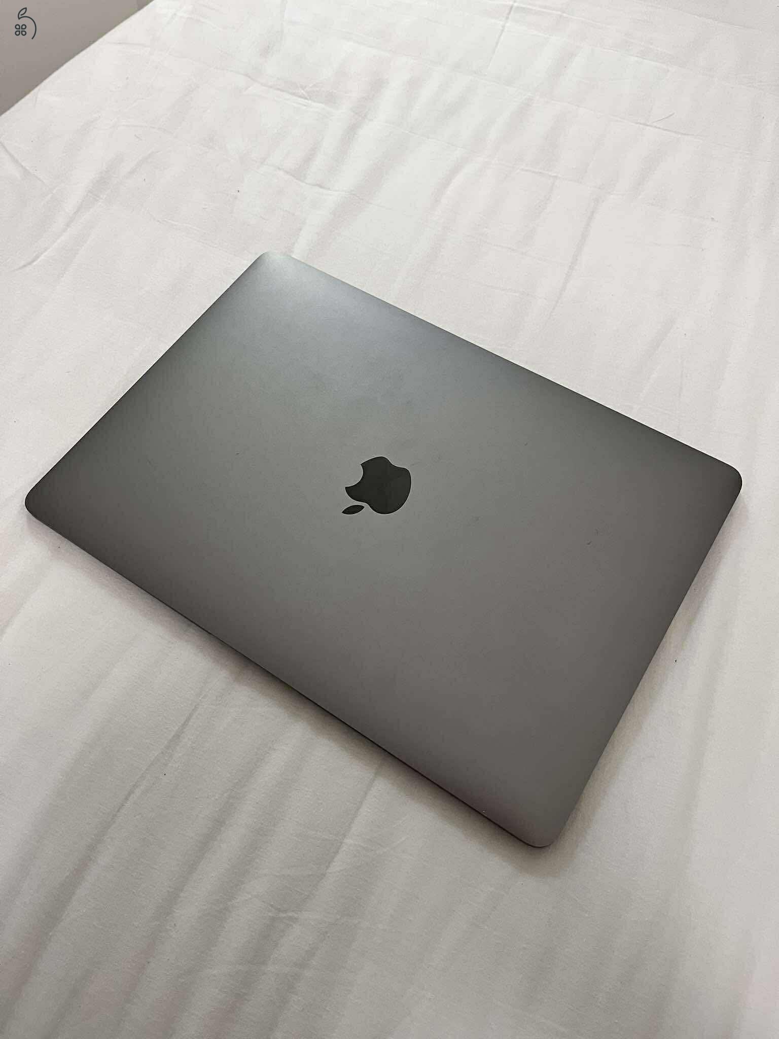 MacBook Air M1 256/8GB
