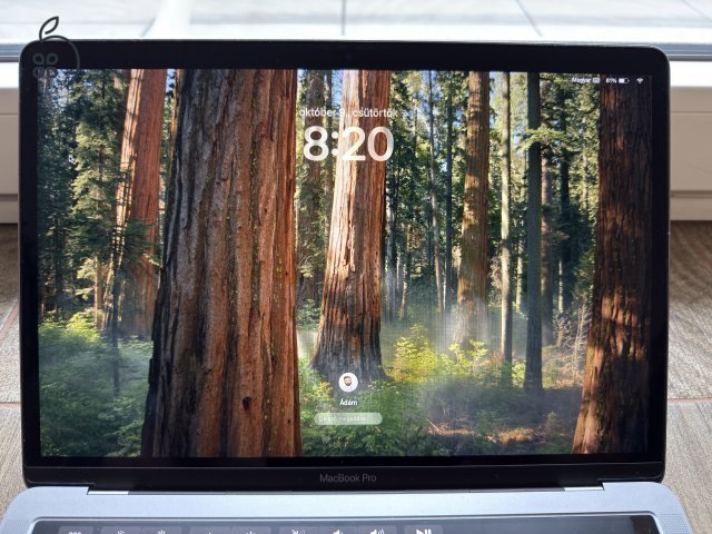 Eladó Macbook Pro mid-2019 i5 8GB RAM 256 GB tárhely 4 thunderbolt