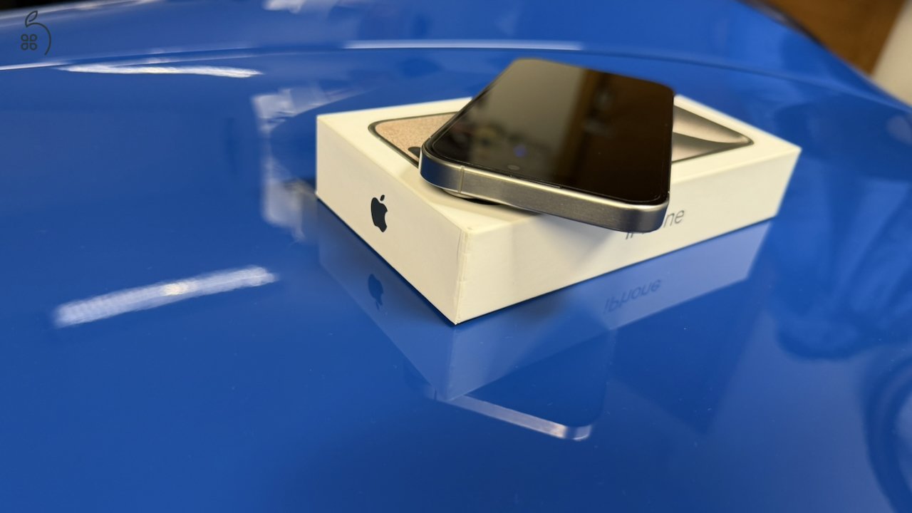 iPhone 15 Pro 256GB '23.10. havi 92% akku, független. Titánium. 