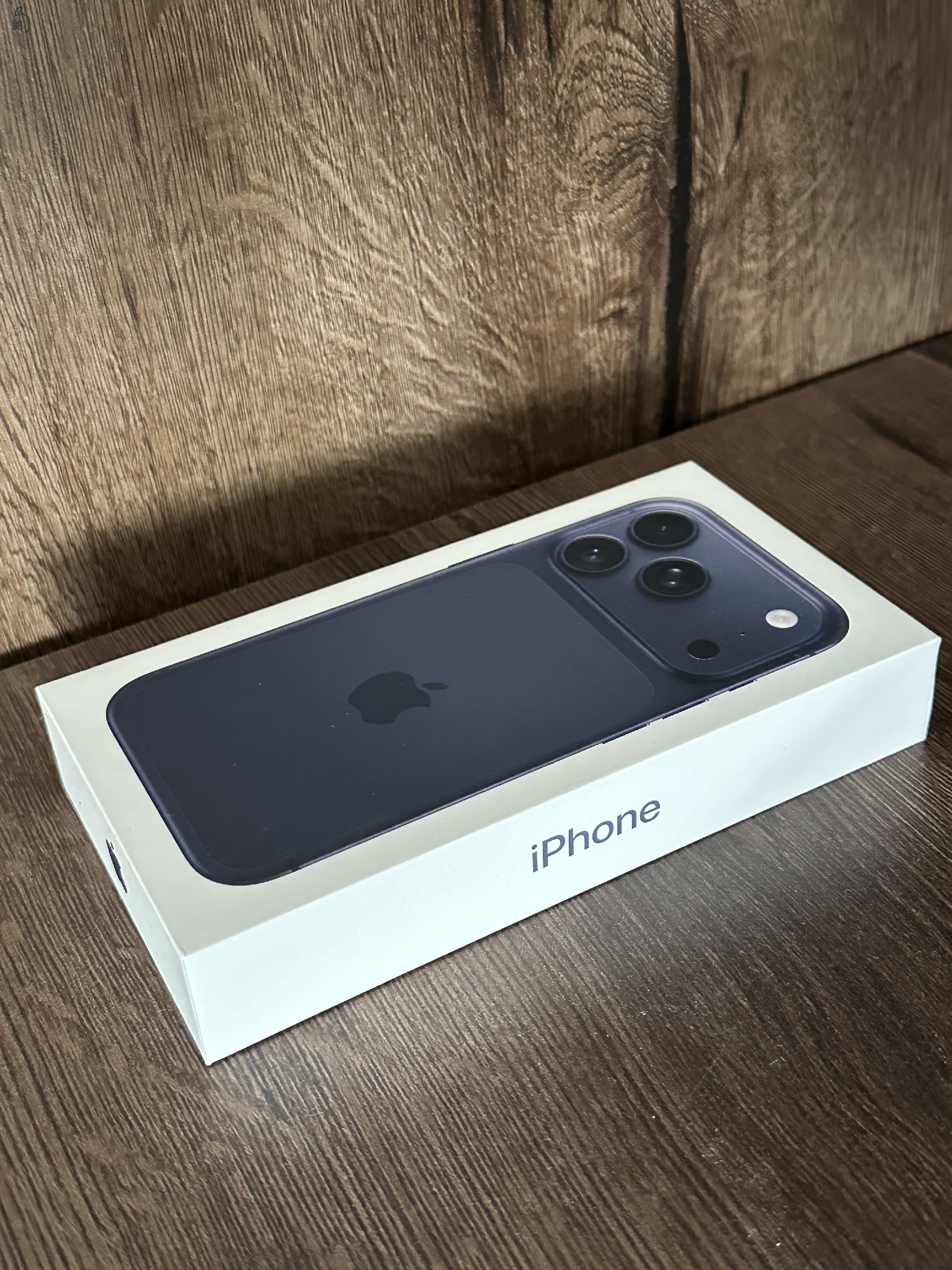 ÚJ, bontatlan iPhone 17 PRO 256GB deep blue KÁRTYAFÜGGETLEN!
