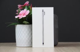 Új Apple iPhone Air 1TB Cloud White US-7266