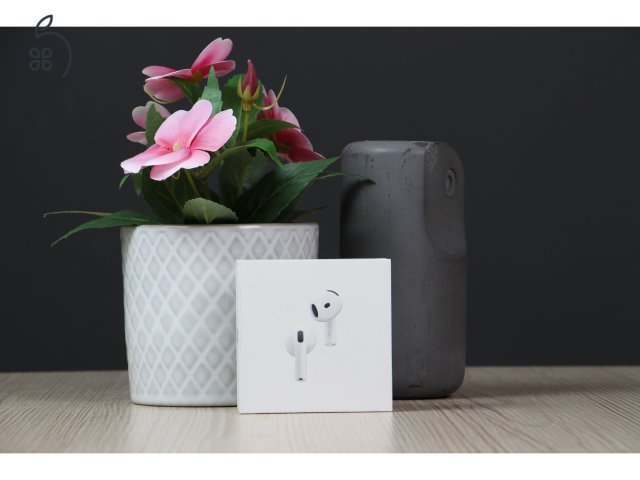 Új Apple Airpods 4 (ANC) US-7271