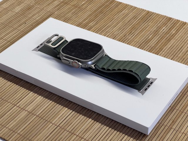 Hibátlan Apple Watch Ultra Natural Titanium 49mm 2 ÉV Garanciával Számlával