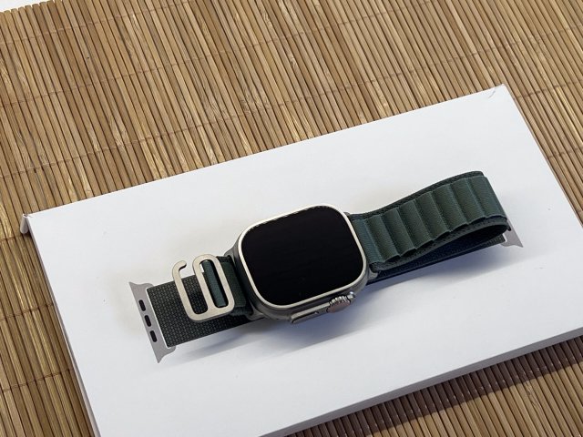 Hibátlan Apple Watch Ultra Natural Titanium 49mm 2 ÉV Garanciával Számlával