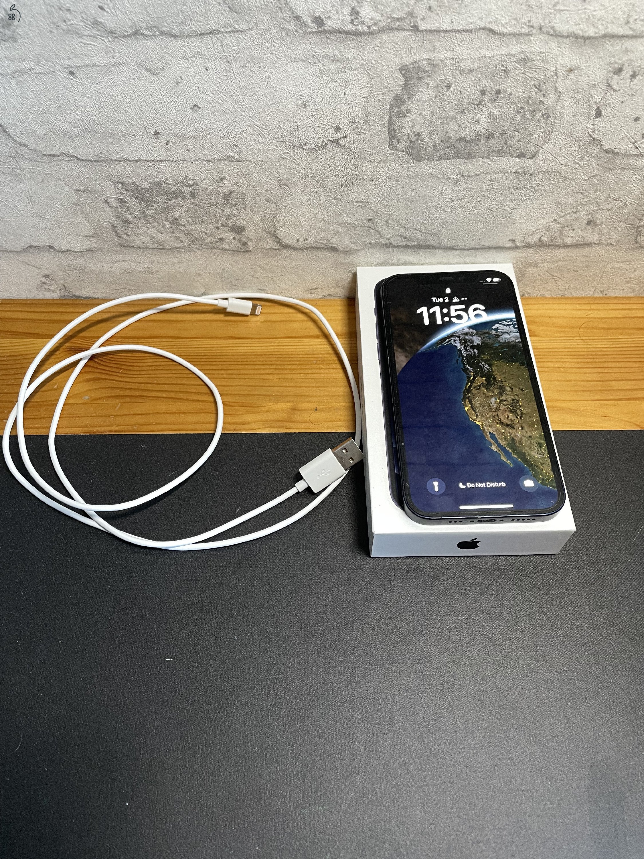 Apple Iphone 12 használt