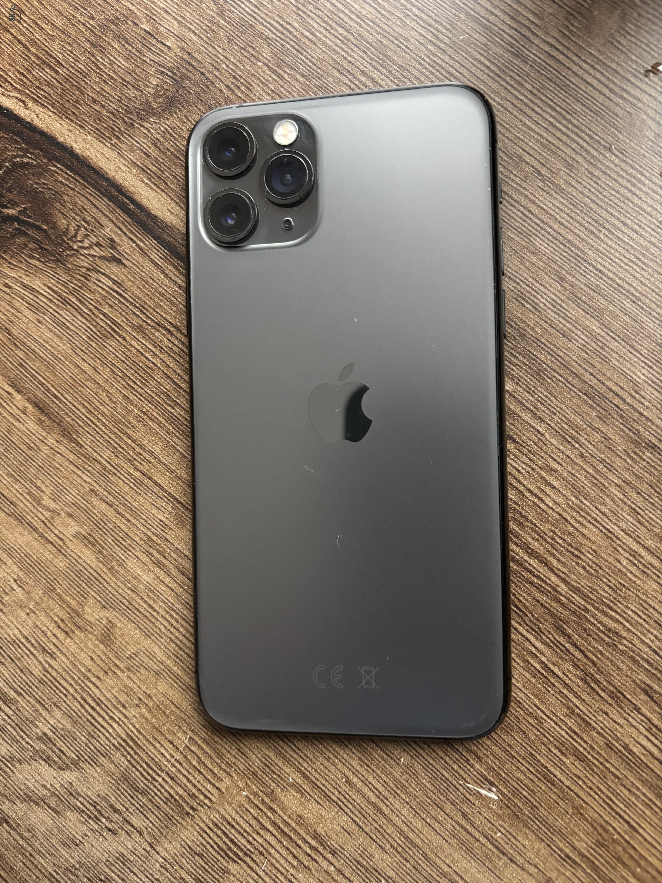 iPhone 11 64GB 99% szürke, jó állapot